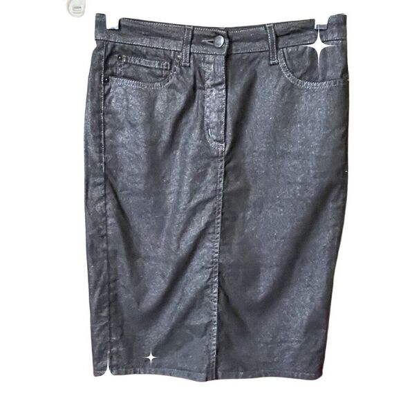 Boden Dresses & Skirts - Boden size 4 black sparkling pencil skirt stretchy .